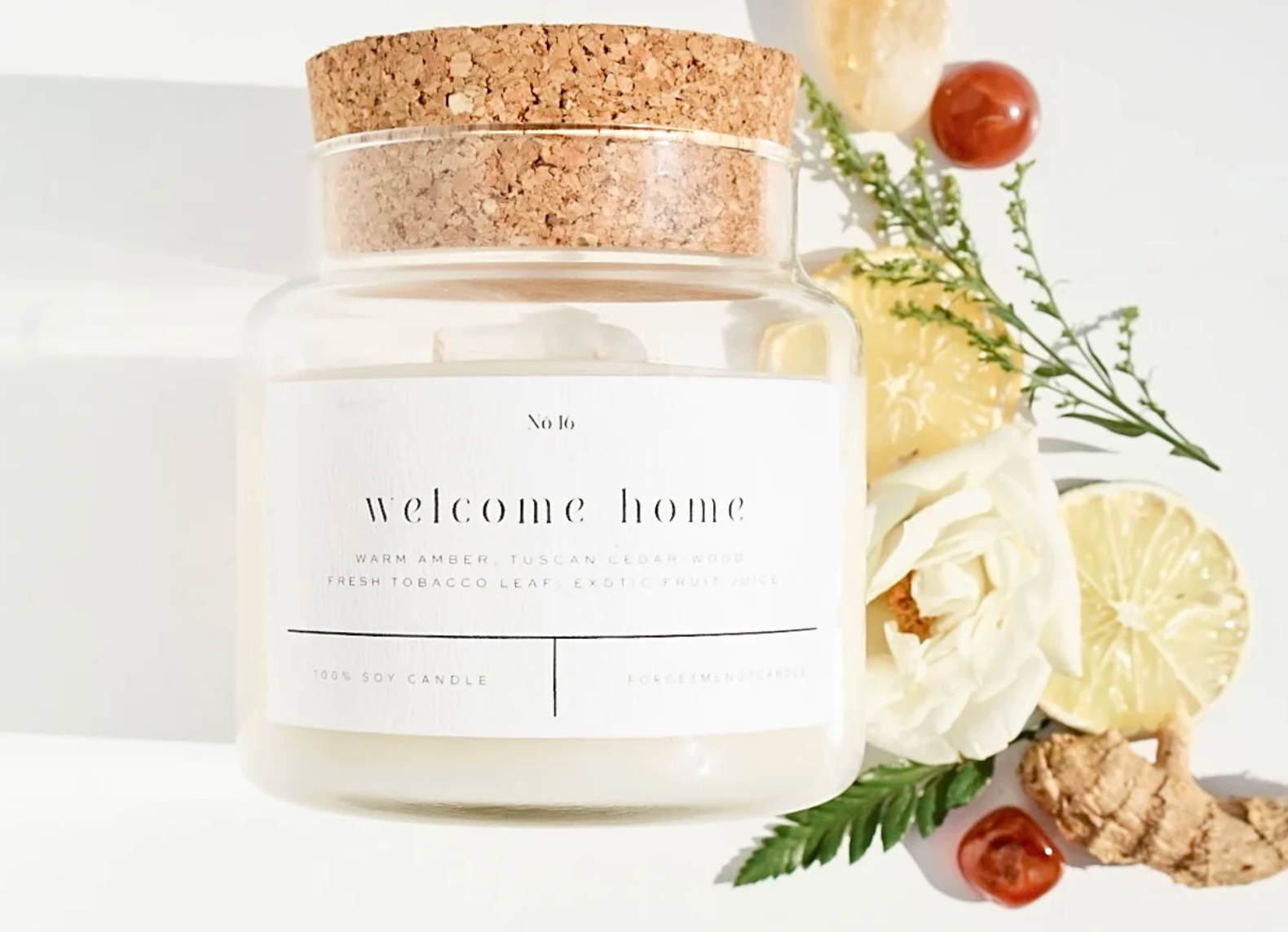 tobacco leaf and amber candle & Pear Scented Wood create a delightful atmosphere Tobacco & Bay Leaf Candle